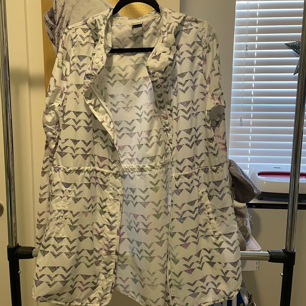 Women’s medium champion light weight jacket - never worn, like brand new.